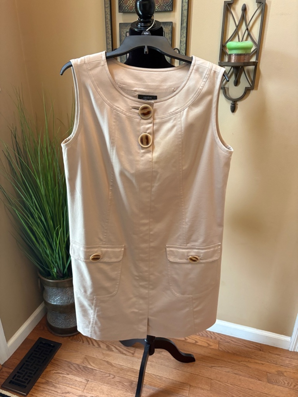 Tahari Arthur S. Levine Sleeveless Cream Shift Dress with Button Detail